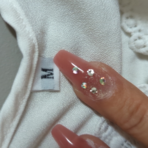 New Lace Cold Shoulder Romper Size Medium - Picture 5 of 5